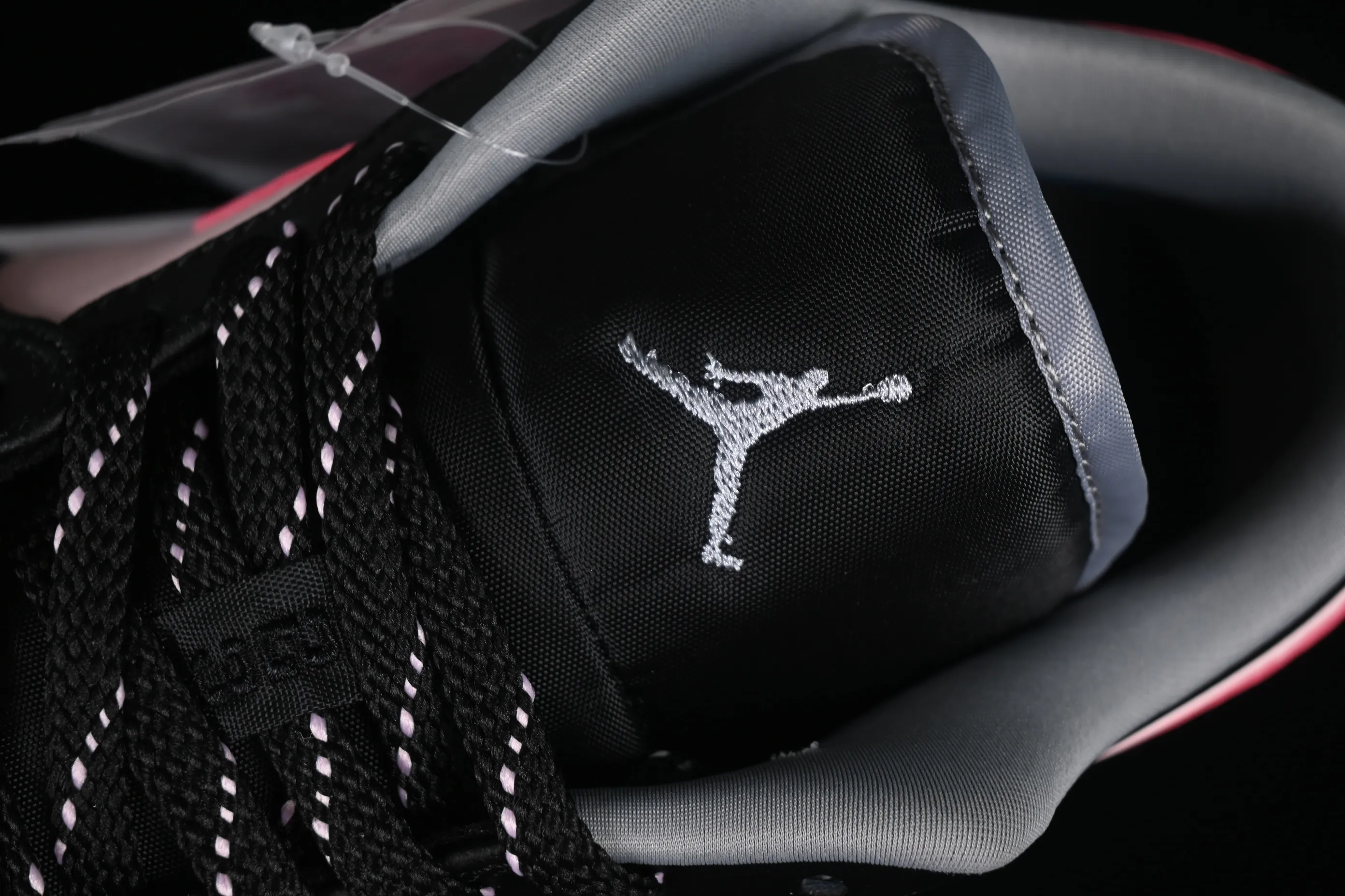 All categories Air Jordan Jordan series basketball shoes Air Jordan 1 Low Air Jordan 1 Low AJ1 Joe 1 Valentine's Day customized low-bang cultural casual sneakers 553558-040